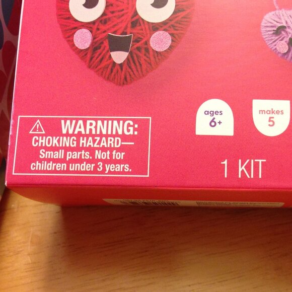 Art Kit, Mondo Llama from Target, new for ages 6+ - Picture 6 of 7